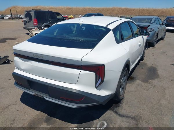 2025 KIA K4 LXS