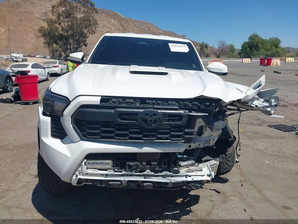 2024 TOYOTA TACOMA TRD SPORT
