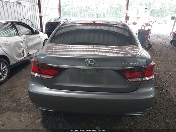 2017 LEXUS LS 460