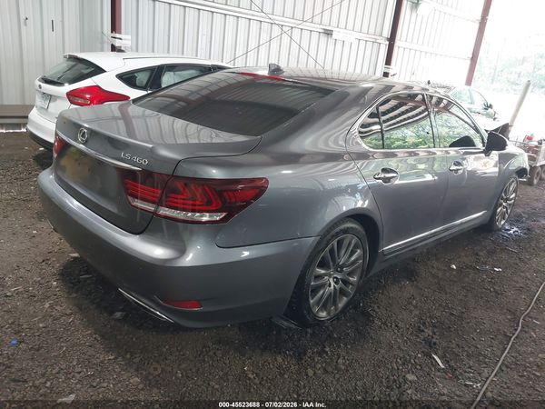 2017 LEXUS LS 460