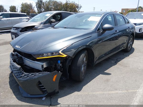 2022 KIA K5 LXS