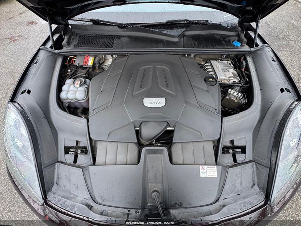 2021 PORSCHE CAYENNE