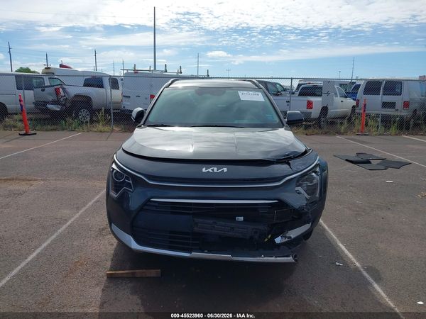 2023 KIA NIRO EX