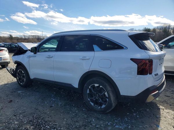 2025 KIA SORENTO