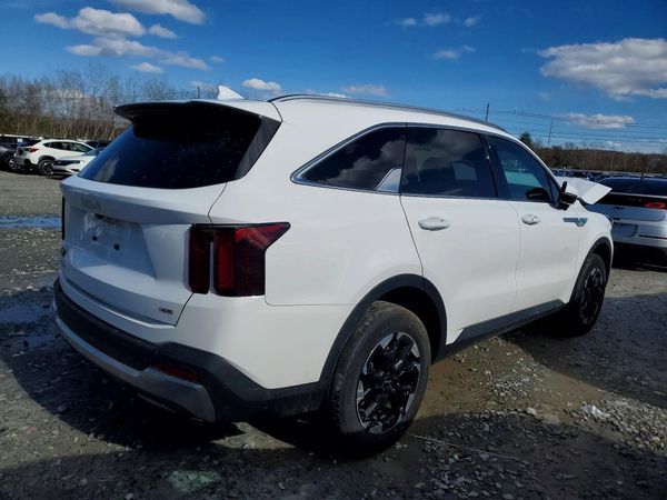 2025 KIA SORENTO