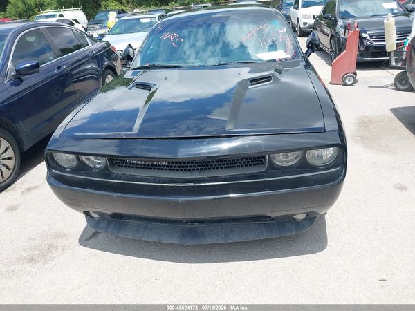 2012 DODGE CHALLENGER SXT