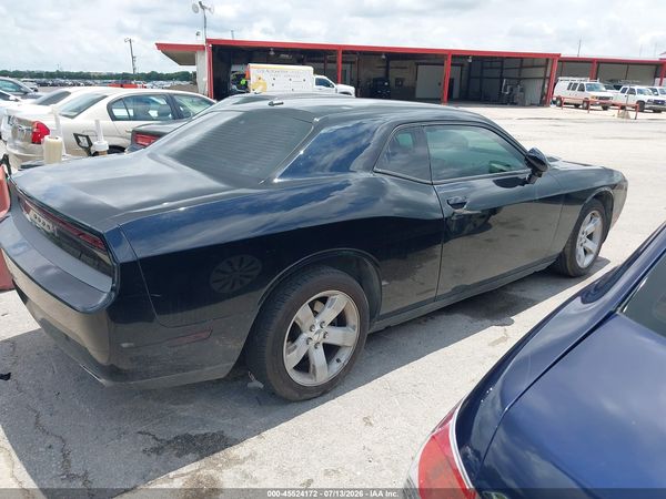 2012 DODGE CHALLENGER SXT