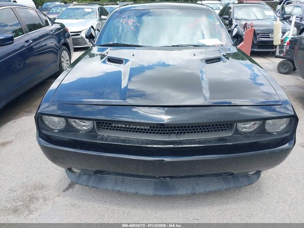 2012 DODGE CHALLENGER SXT