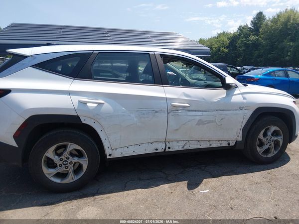 2022 HYUNDAI TUCSON SE