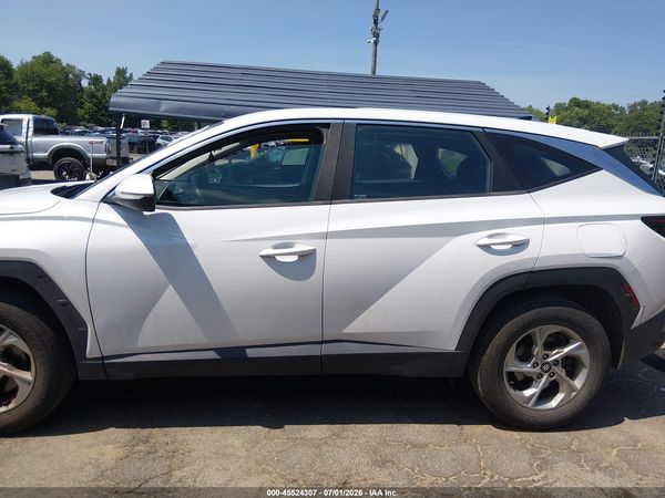 2022 HYUNDAI TUCSON SE