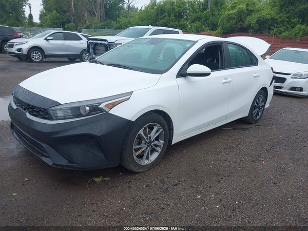 2022 KIA FORTE LXS