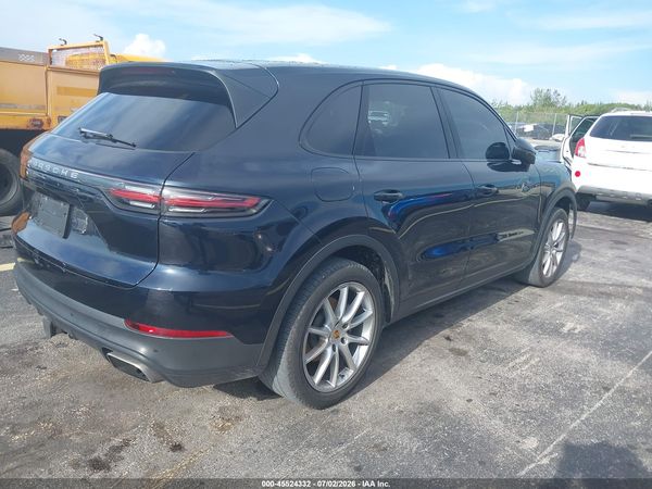 2019 PORSCHE CAYENNE