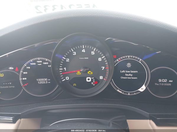2019 PORSCHE CAYENNE