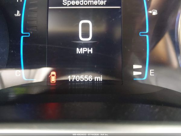 2017 CHRYSLER PACIFICA TOURING — I152