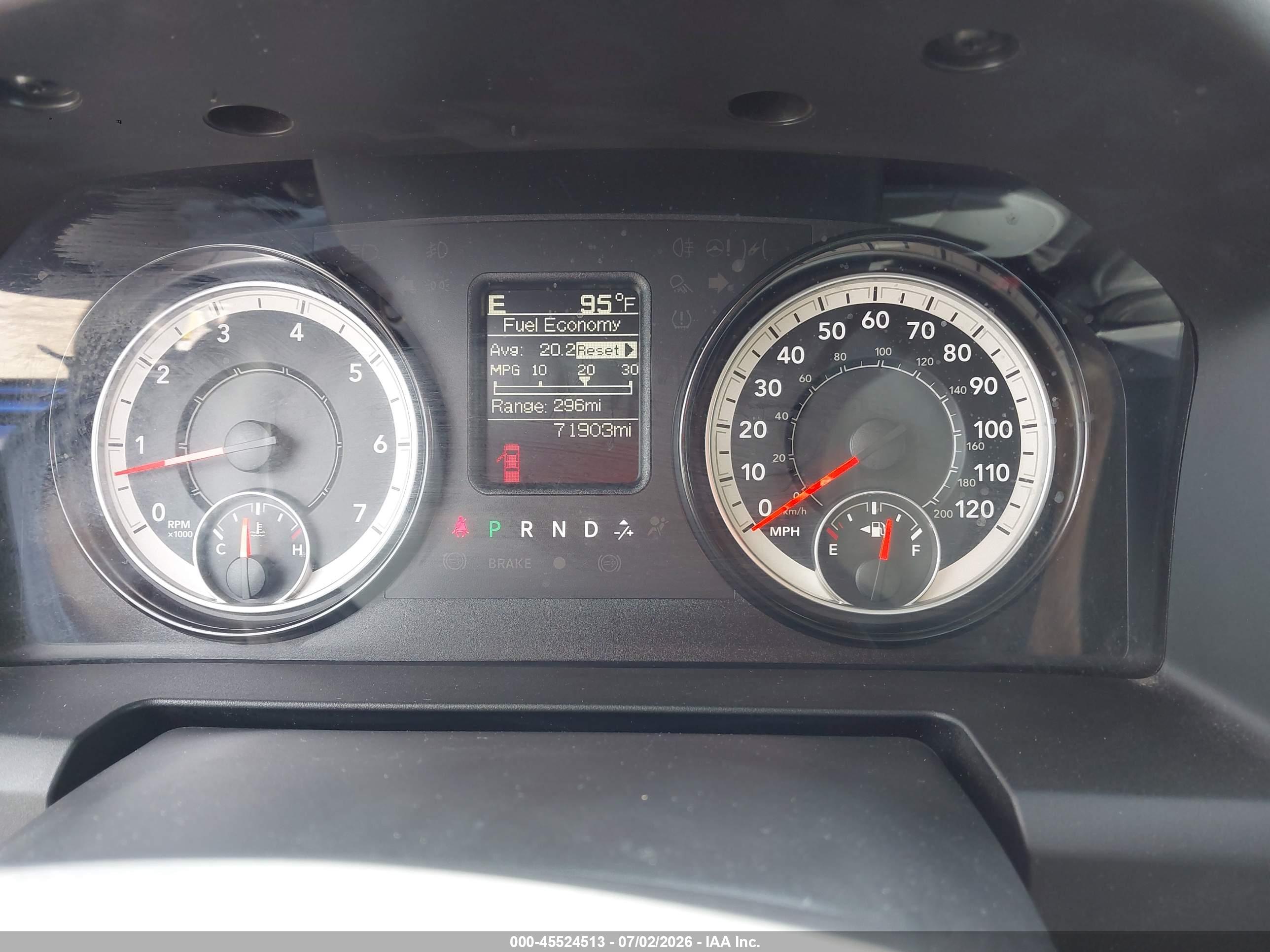 2021 RAM 1500 CLASSIC TRADESMAN  4X4 5'7 BOX
