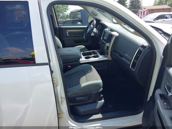 2016 RAM 1500 BIG HORN