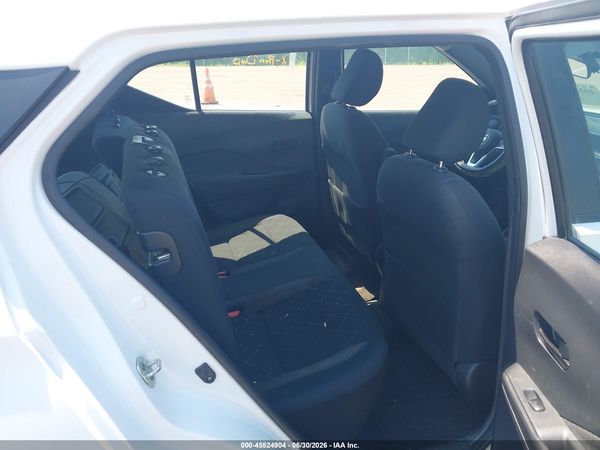 2019 NISSAN KICKS S