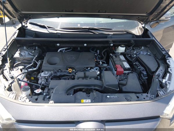 2025 TOYOTA RAV4 LE