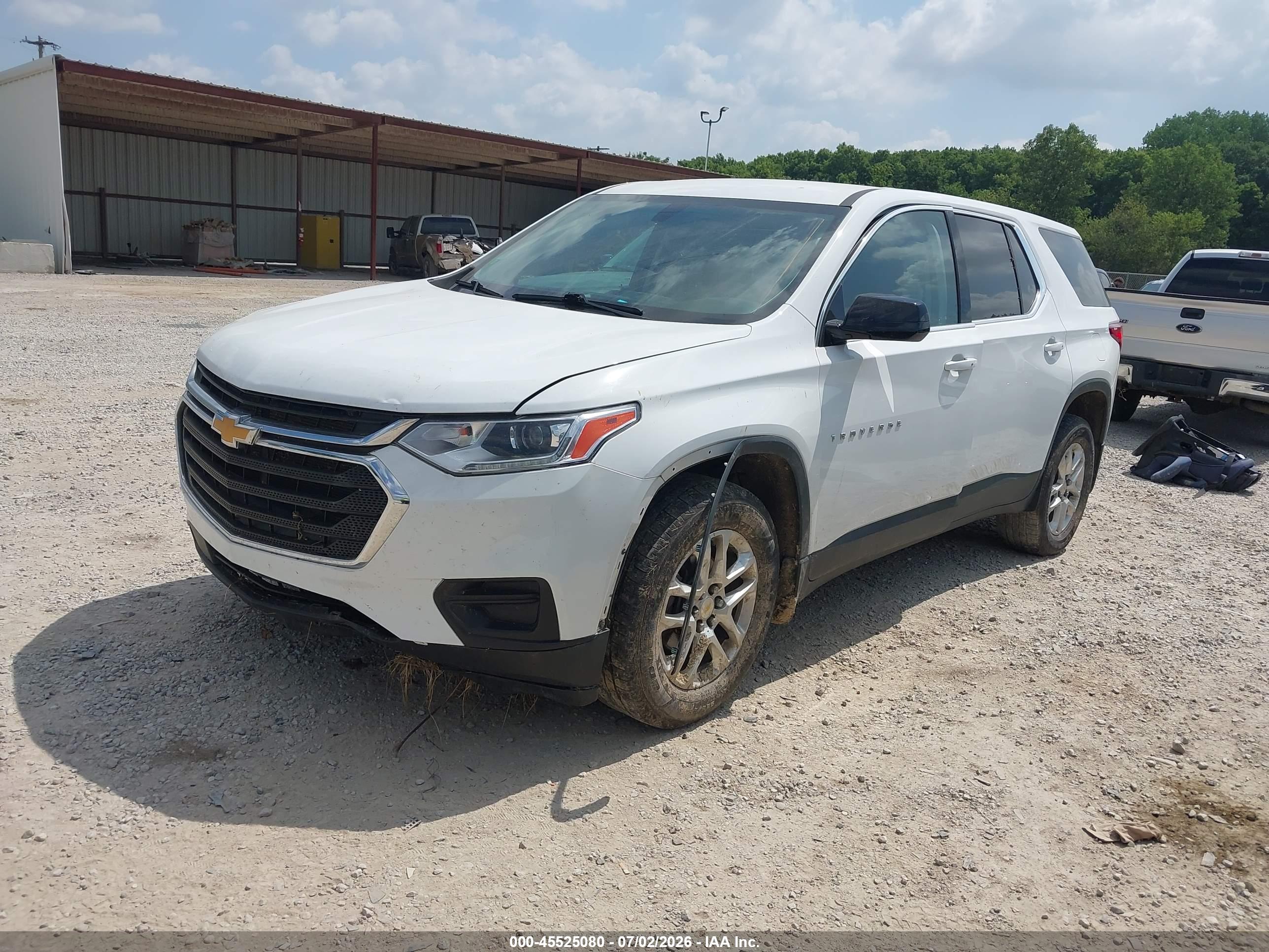 2020 CHEVROLET TRAVERSE AWD LS — I2