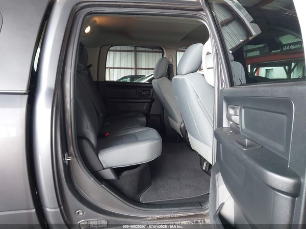 2016 RAM 1500 TRADESMAN
