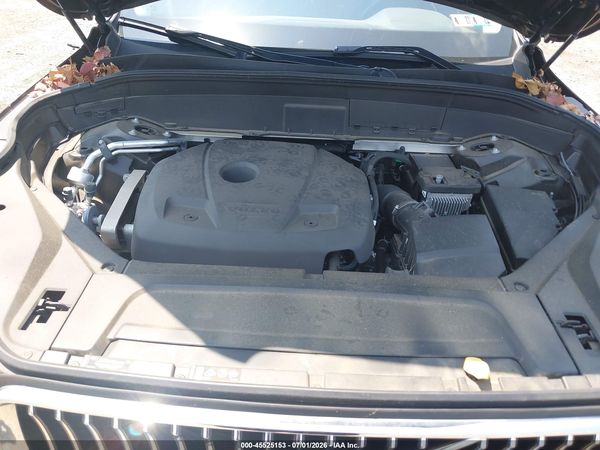 2020 VOLVO XC90 T5 MOMENTUM 7 PASSENGER