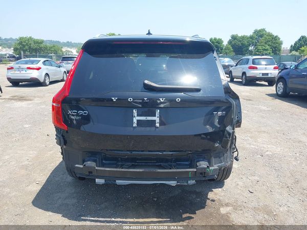 2020 VOLVO XC90 T5 MOMENTUM 7 PASSENGER