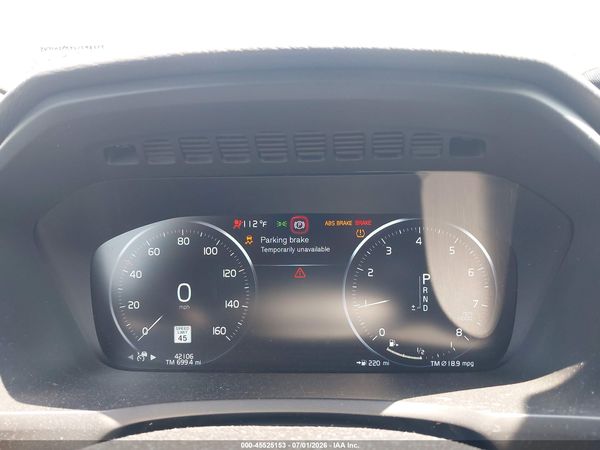2020 VOLVO XC90 T5 MOMENTUM 7 PASSENGER