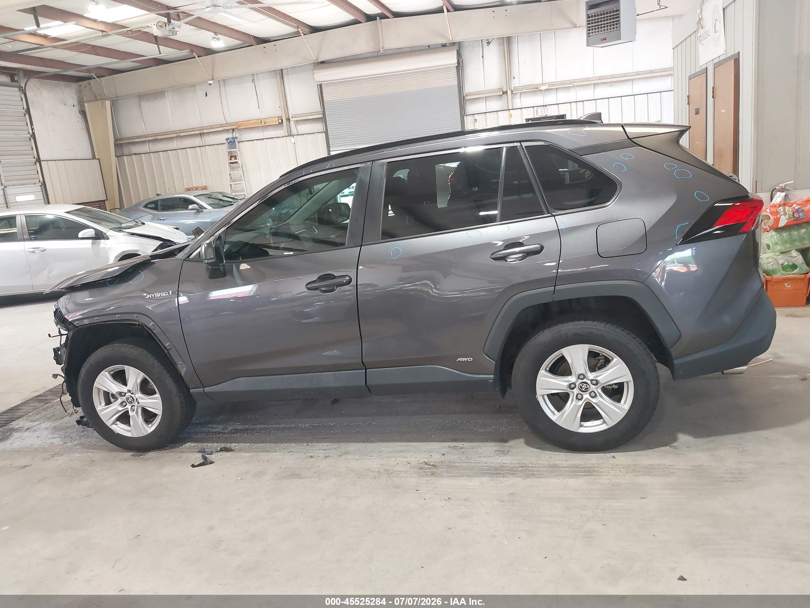 2021 TOYOTA RAV4 HYBRID LE