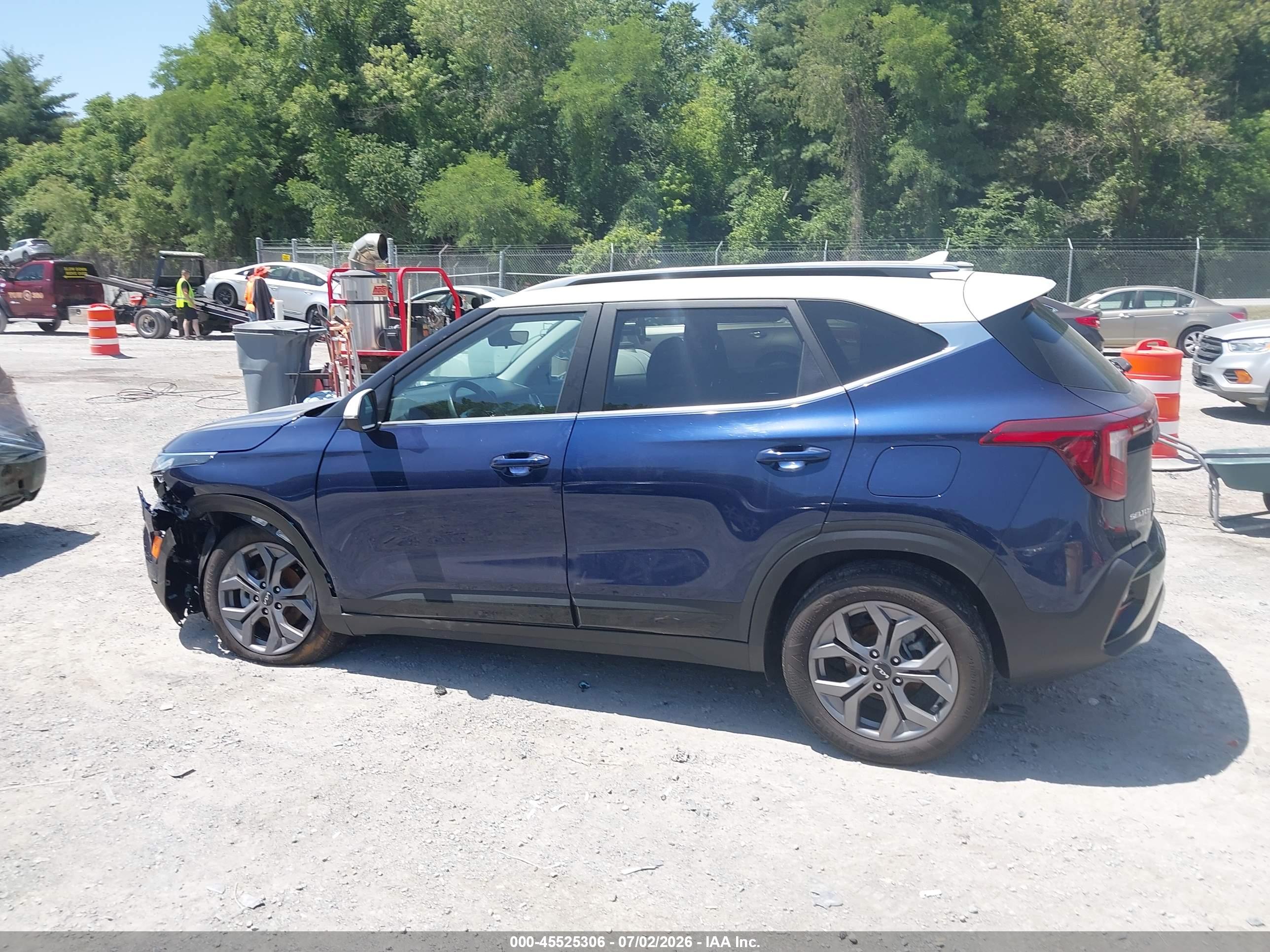 2024 KIA SELTOS S
