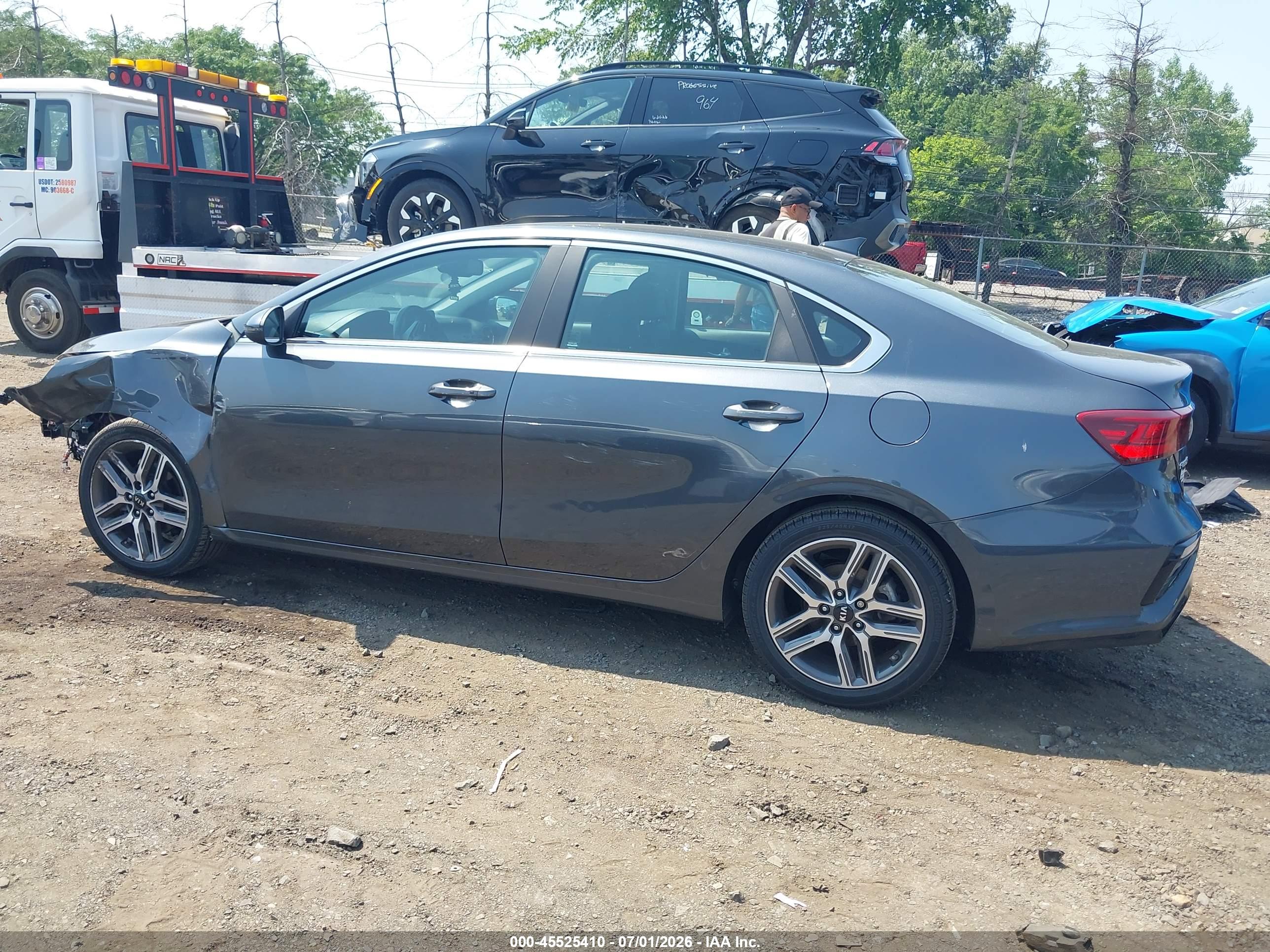 2021 KIA FORTE EX