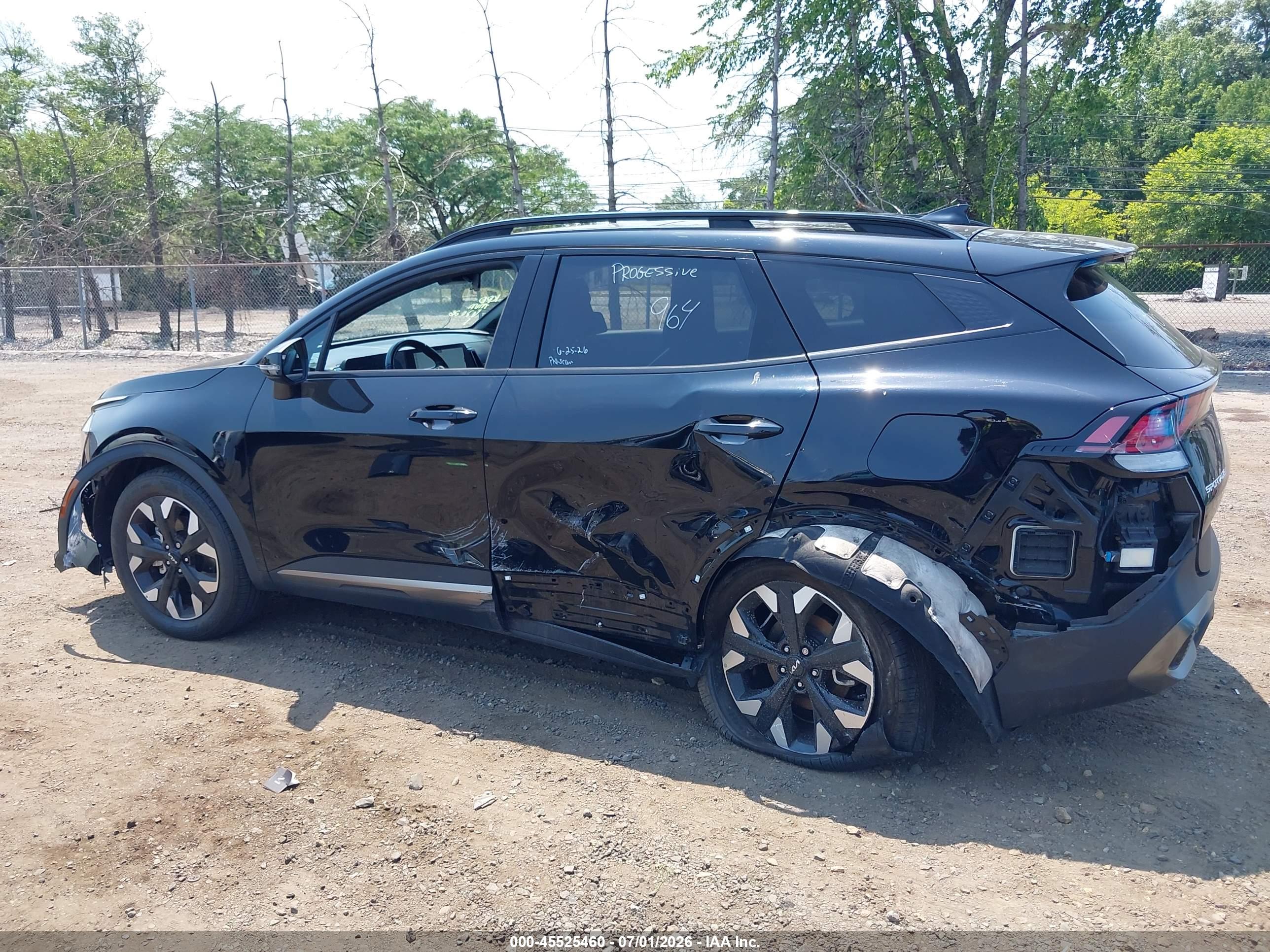 2023 KIA SPORTAGE X-LINE