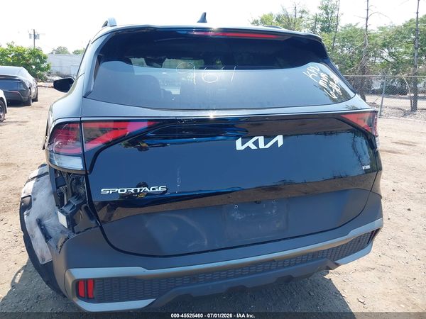 2023 KIA SPORTAGE X-LINE
