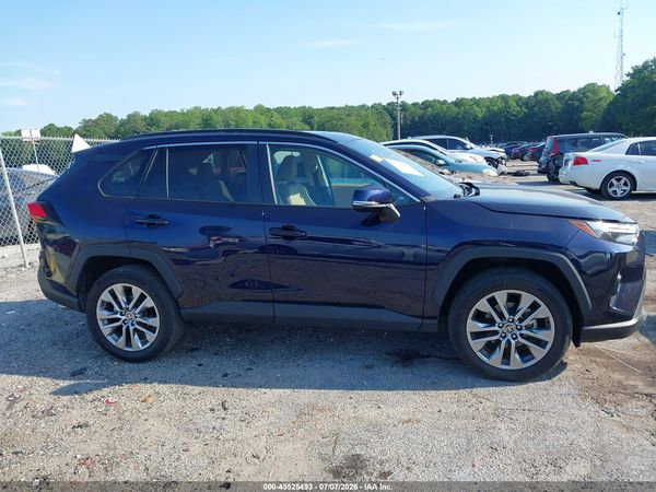 2022 TOYOTA RAV4 XLE PREMIUM