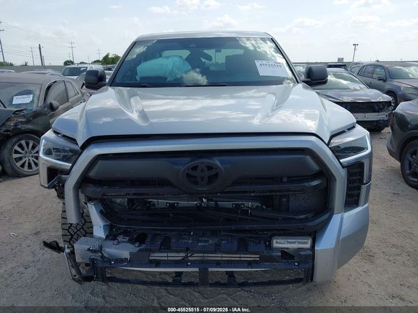2026 TOYOTA TUNDRA SR5 CREWMAX 5.5' BED