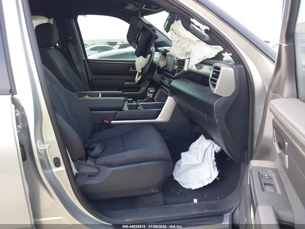 2026 TOYOTA TUNDRA SR5 CREWMAX 5.5' BED