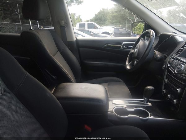 2019 NISSAN PATHFINDER S