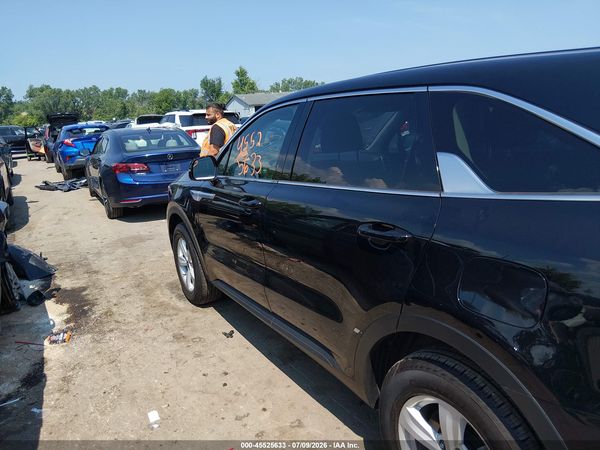 2025 KIA SORENTO LX