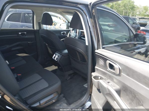 2025 KIA SORENTO LX