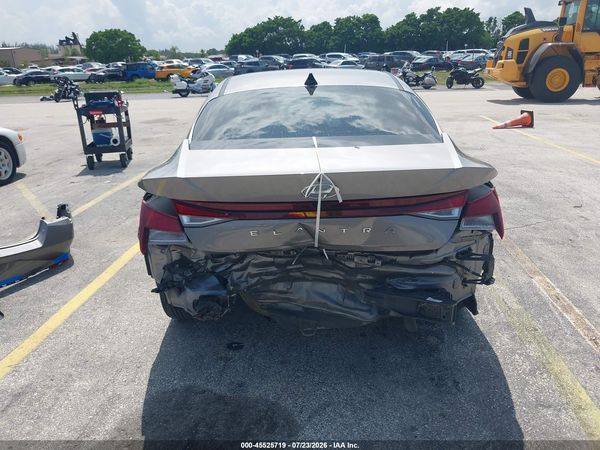 2022 HYUNDAI ELANTRA SEL