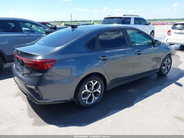 2021 KIA FORTE LXS