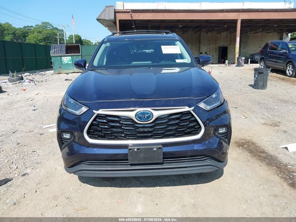 2021 TOYOTA HIGHLANDER HYBRID XLE
