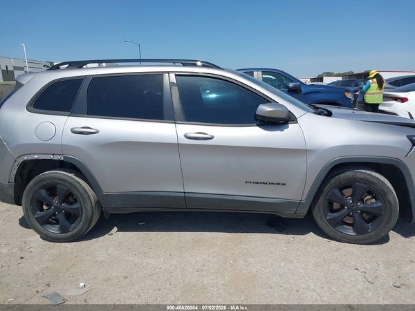2018 JEEP CHEROKEE LATITUDE FWD