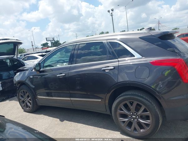 2018 CADILLAC XT5 LUXURY