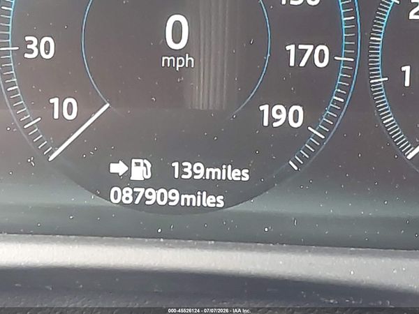 2017 JAGUAR XF Prestige