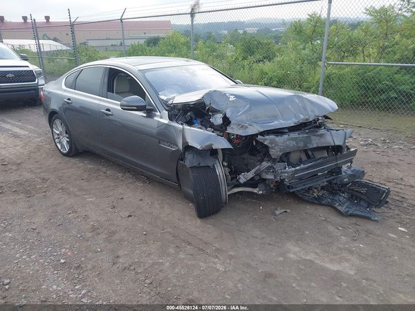 2017 JAGUAR XF Prestige