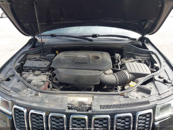 2018 JEEP GRAND CHEROKEE LAREDO E 4X4