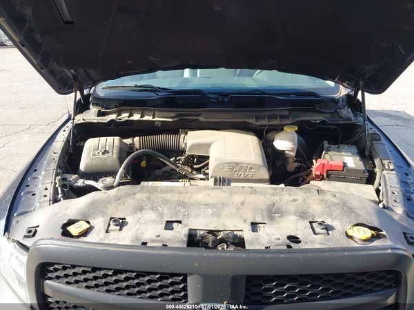 2019 RAM 1500 CLASSIC TRADESMAN  4X4 8' BOX