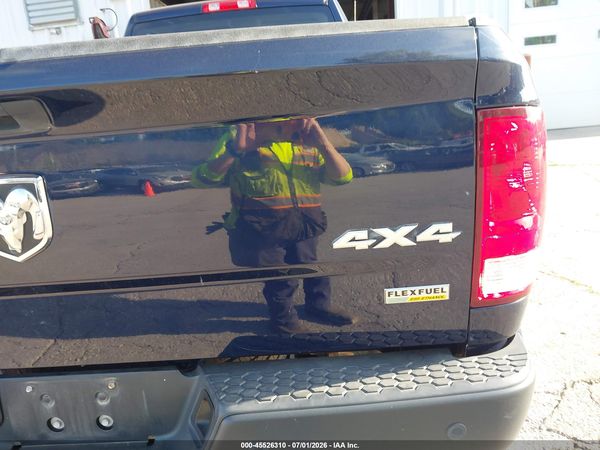 2019 RAM 1500 CLASSIC TRADESMAN  4X4 8' BOX