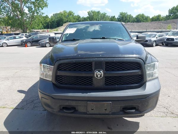 2019 RAM 1500 CLASSIC TRADESMAN  4X4 6'4 BOX