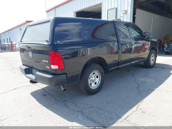 2019 RAM 1500 CLASSIC TRADESMAN  4X4 6'4 BOX